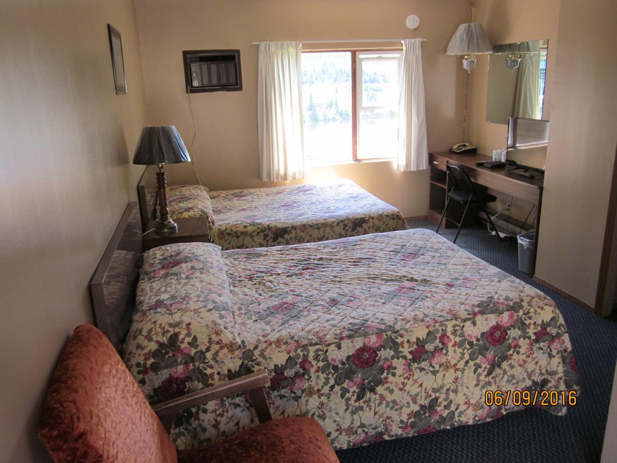 Valleyview Motel Williams Lake Buitenkant foto